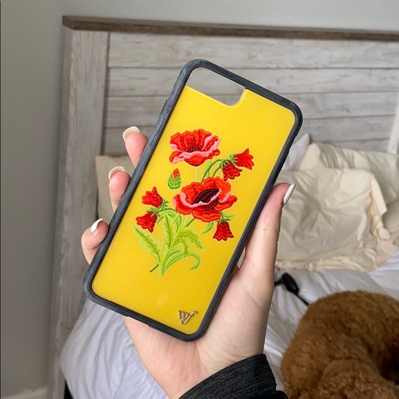 WILDFLOWER PHONE CASE - Picture 1 of 3